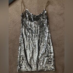 Silver dress body con so fun! Worn Taylor swift concert